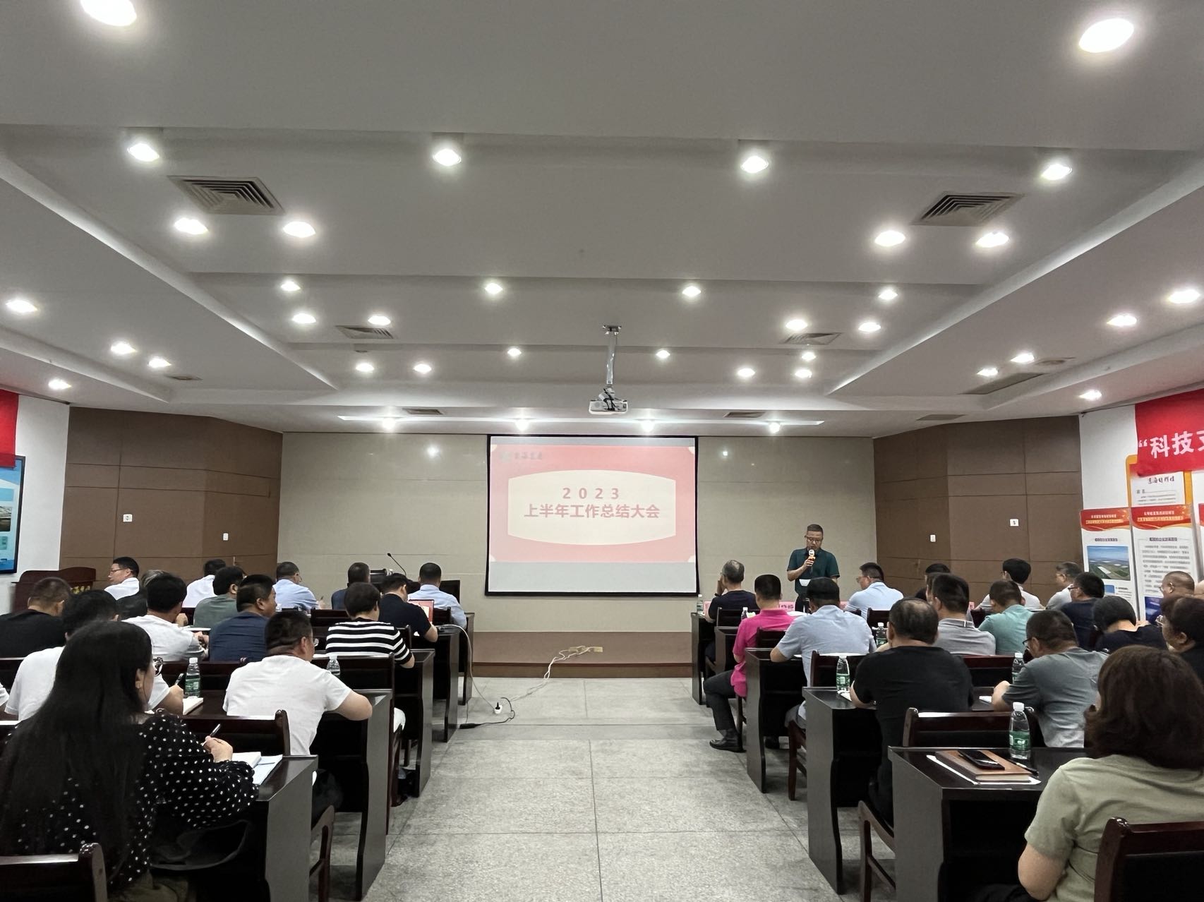 ҧ��ָ�� ������ѹ ΪԲ��������깤��ָ�����и��������Hjc gcgc08�����ٿ�202