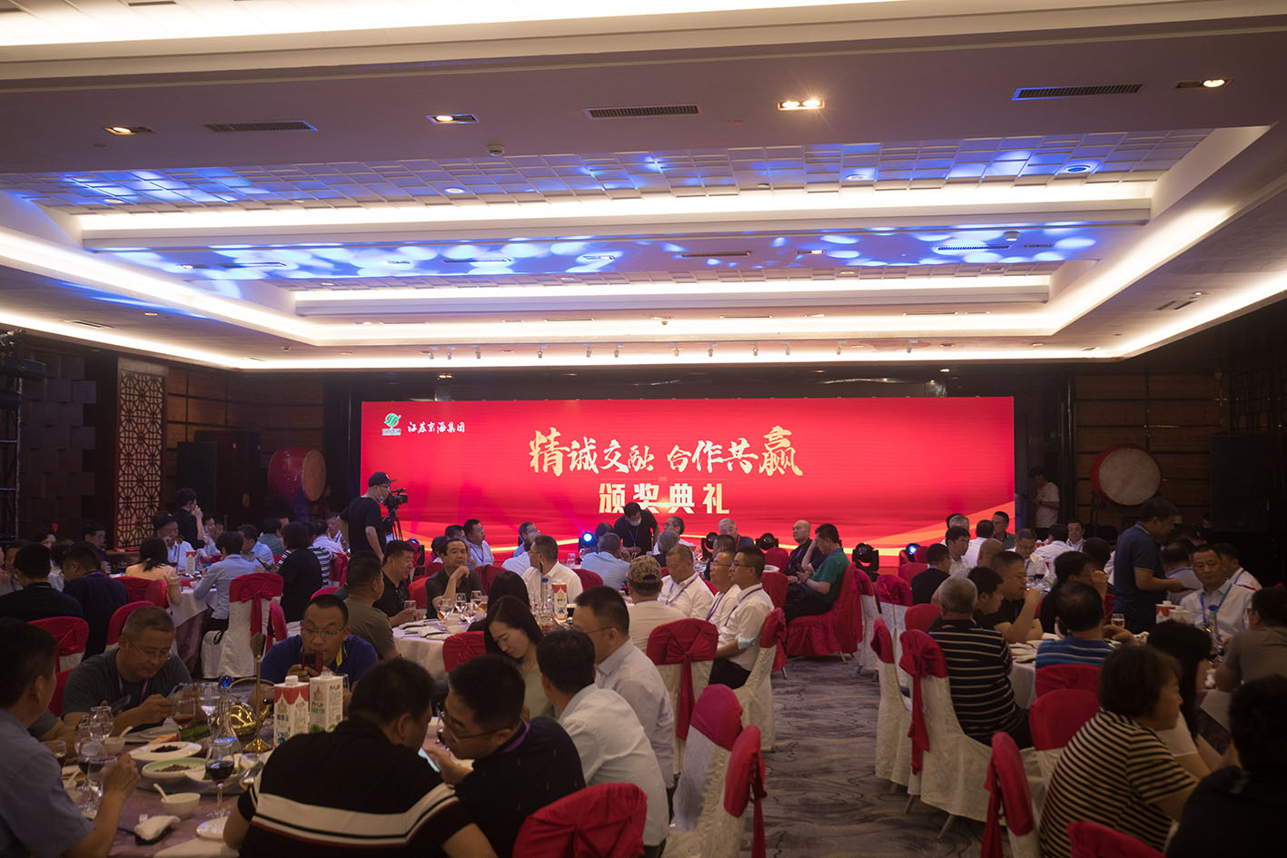 1-21060Q61940P1 gcgc08»Æ½ð³Ç,hjc26.cc»Æ½ð³Ç¼¯ÍÅ