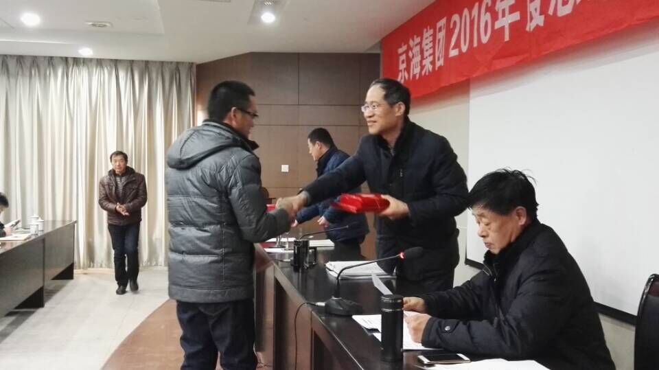 °ä½±.jpg °ä½±.jpg