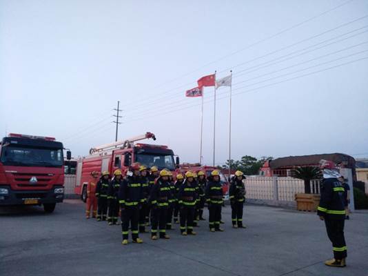 clip_image004.jpg clip_image004.jpg